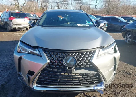 2020 Lexus Ux 200 z USA, uszkodzony, nr VIN JTHX3JBH1L2024393